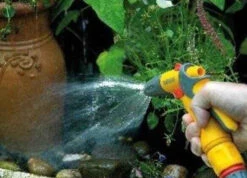 Hozelock 2674P9010 Jet Spray Gun And 2185 Waterstop -GardenWater Pro Sales hozelock 2674p9010 jet spray gun and 2185 waterstop 5010646048613 ftb6027 78587.1600065973