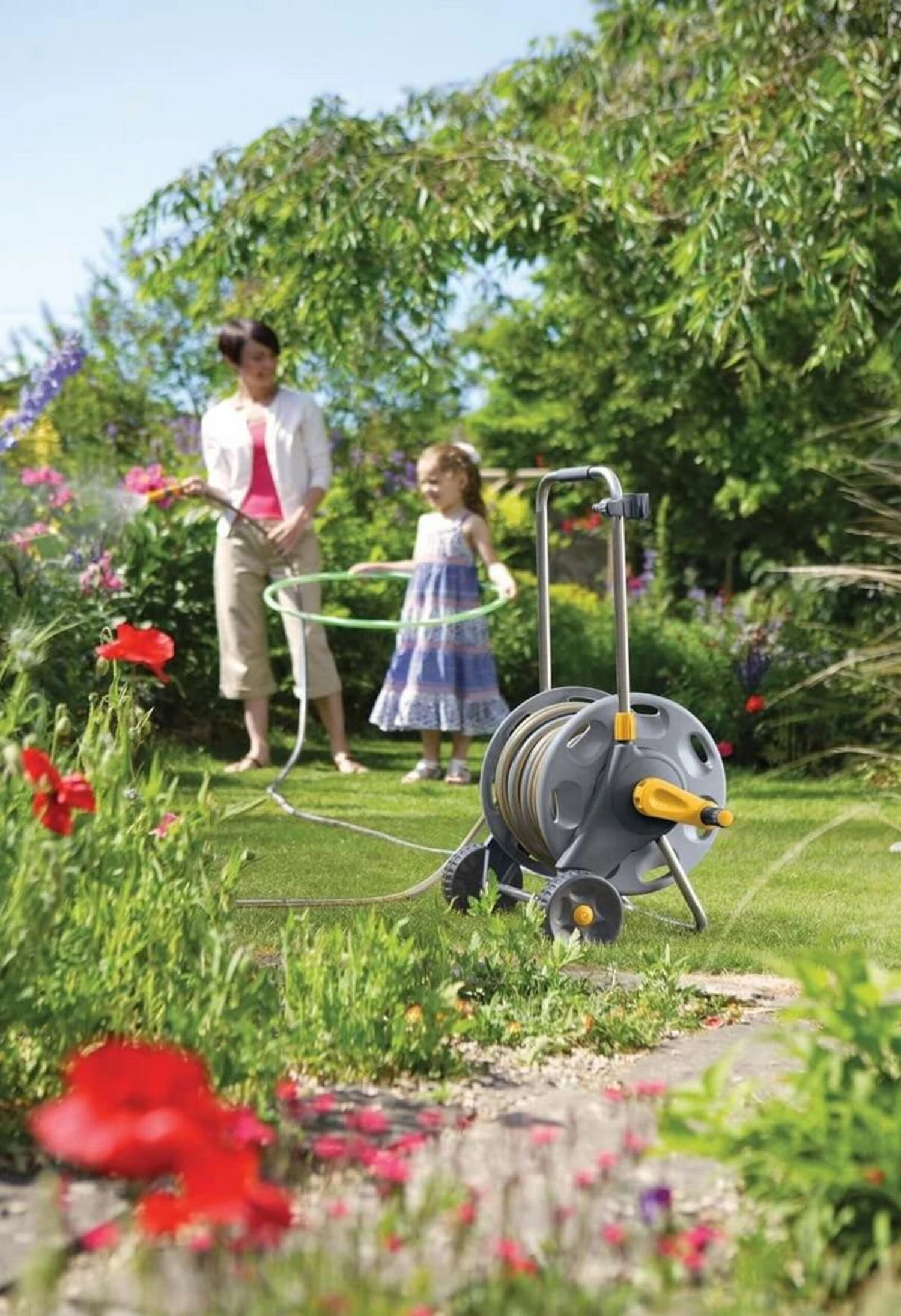 Hozelock 60m Assembled Hose Cart With 30m Hose 2434 2 Hozelock 60m Assembled Hose Cart With 30m Hose 2434 - Image 2