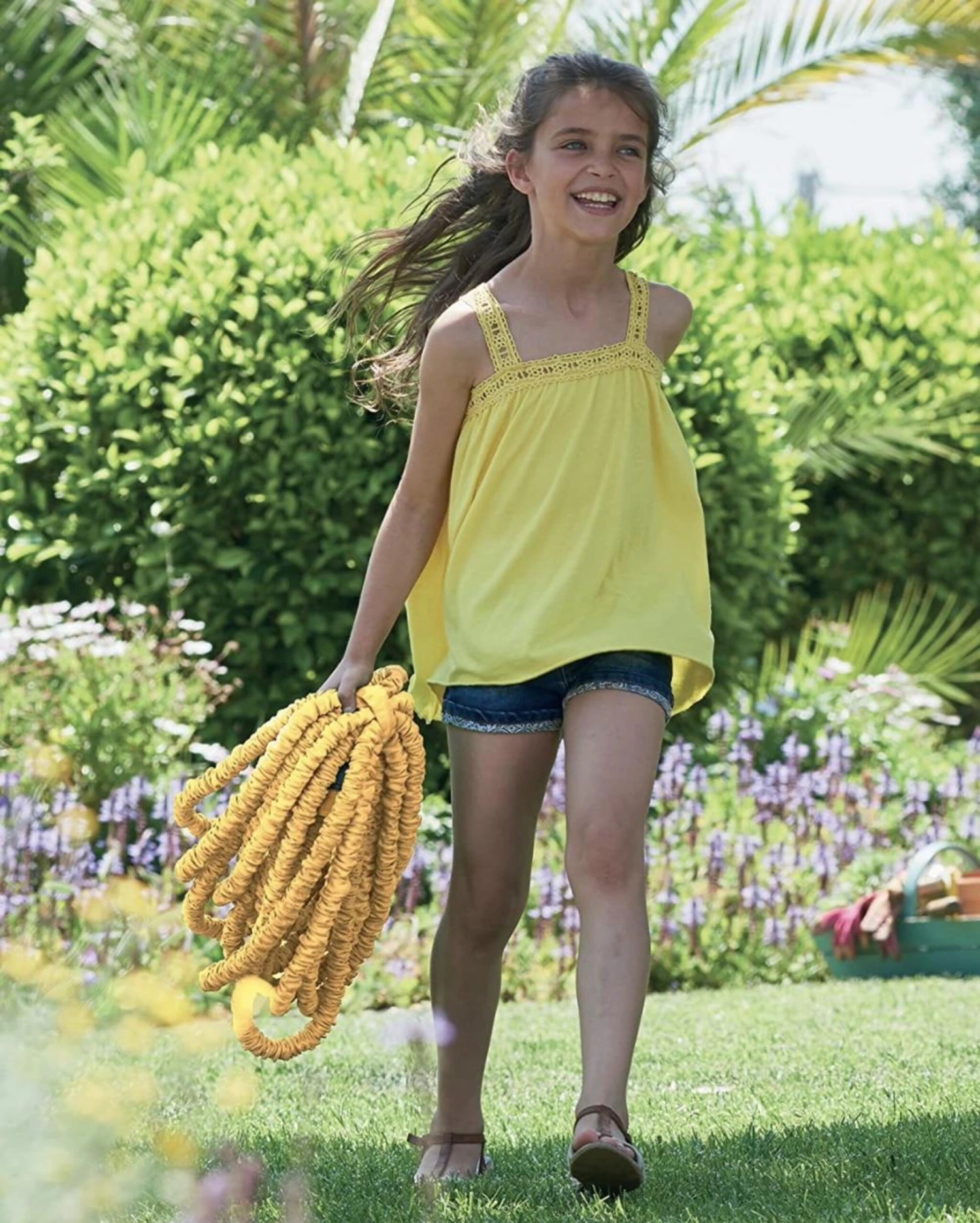 Hozelock 8230 Superhoze 30m Expanding Hose Set 3 Hozelock 8230 Superhoze 30m Expanding Hose Set - Image 3